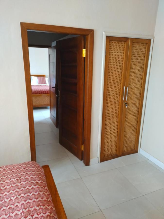 Cole Street Guesthouse Freetown Extérieur photo
